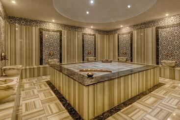 هتل Grand Uysal Beach & Spa