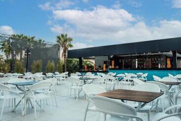 هتل Grand Uysal Beach & Spa