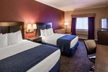 هتل Best Western Greenfield Inn