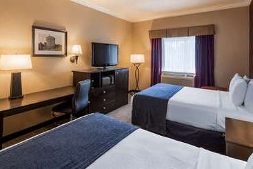 هتل Best Western Greenfield Inn