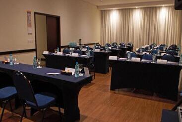 هتل Blue Tree Towers Batel Curitiba