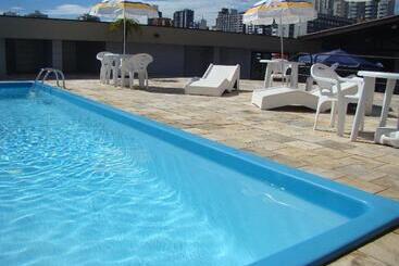 هتل Blue Tree Towers Batel Curitiba