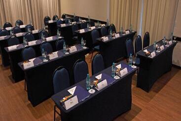 هتل Blue Tree Towers Batel Curitiba