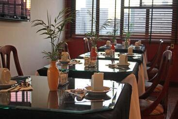 هتل Blue Tree Towers Batel Curitiba