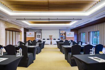 هتل Megasaray Club Belek