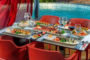 هتل Megasaray Club Belek