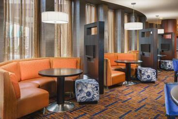 هتل Courtyard Boston South Boston