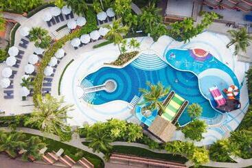 هتل Courtyard By Marriott Phuket, Patong Beach Resort