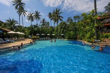 هتل Courtyard By Marriott Phuket, Patong Beach Resort