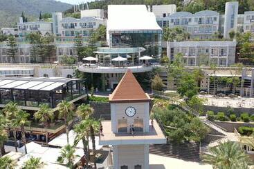 هتل Duja Bodrum
