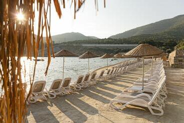 هتل Duja Bodrum