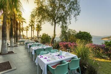 هتل Duja Bodrum
