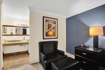 هتل Fort Lauderdale Grand