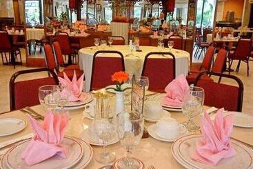 هتل Grand Crystal Kedah