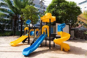 Heeton Concept Hotel Pattaya By Compass Hospitality