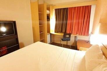 هتل Ibis Manaus Distrito Industrial