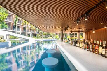 هتل La Flora Khao Lak   Sha Extra Plus