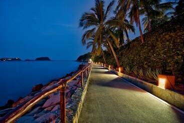 ホテル Las Brisas Huatulco
