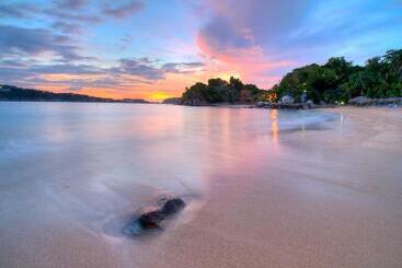 ホテル Las Brisas Huatulco