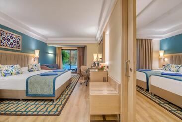 هتل Megasaray Club Belek