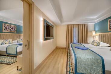 هتل Megasaray Club Belek