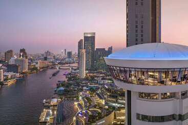هتل Millennium Hilton Bangkok