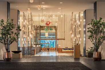 هتل Millennium Hilton Bangkok