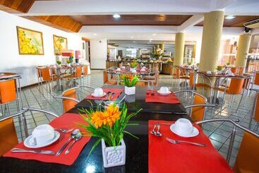 酒店 Monte Pascoal Praia