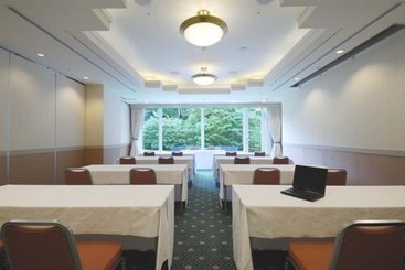 هتل Narita Gateway