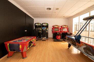 هتل Peñiscola Plaza Suites