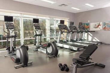 هتل Towneplace Suites By Marriott Detroit Taylor