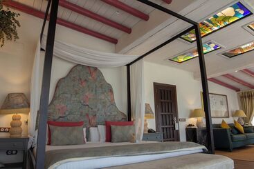 هتل روستایی Hotel La Malvasia
