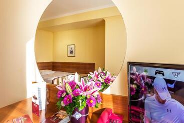 Saint George Hotel & Medical Spa