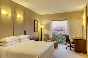 هتل Sheraton Salta
