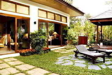 هتل The Briza Beach Resort, Samui