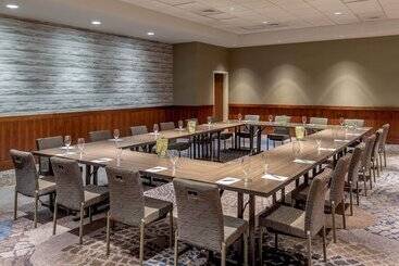 هتل The Westin Boston Seaport District