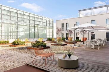 هتل Vienna House Easy By Wyndham Stuttgart