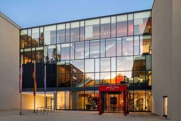 هتل Vienna House Easy By Wyndham Stuttgart