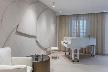 هتل Aminess Casa Bellevue