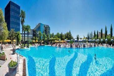 هتل Antares Sport Beauty & Wellness