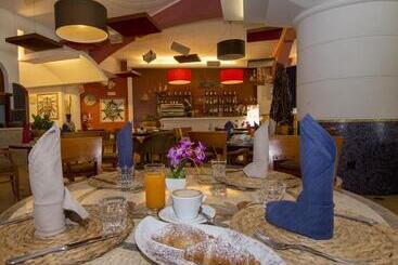 هتل Antares Sport Beauty & Wellness