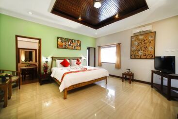 هتل Bali Taman Beach Resort & Spa Lovina