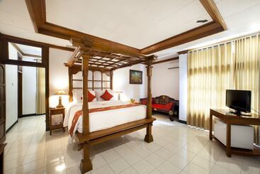 هتل Bali Taman Beach Resort & Spa Lovina