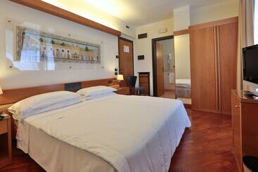 Best Western Hotel Dei Cavalieri