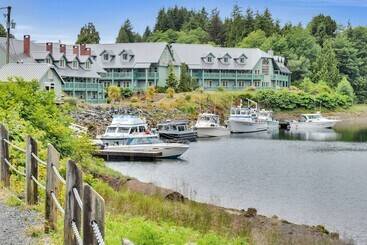 هتل Canadian Princess Lodge & Marina