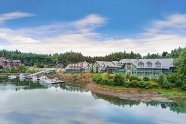 هتل Canadian Princess Lodge & Marina