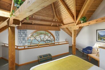 هتل Canadian Princess Lodge & Marina