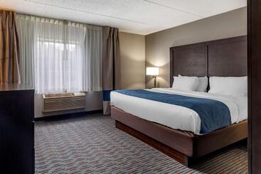 هتل Comfort Inn