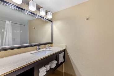 هتل Comfort Inn San Diego Old Town