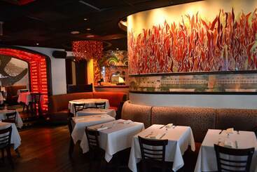 هتل Dream Midtown, By Hyatt